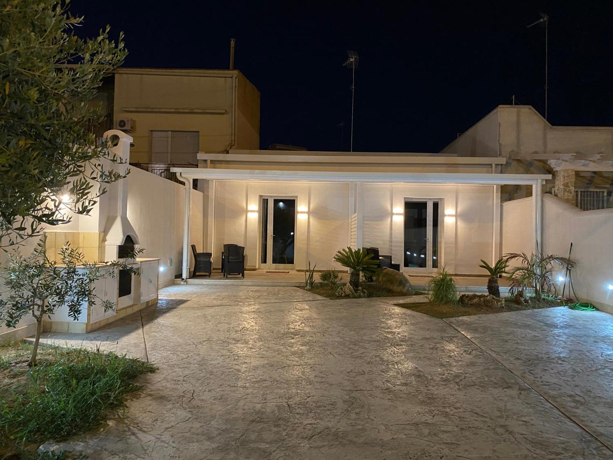 Da Mariano Apartments Mazara del Vallo Exterior photo